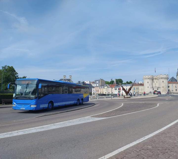 Autocar pour voyage de groupe Essonne